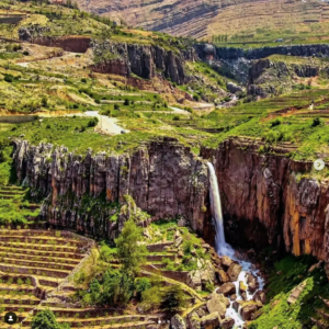 شلال في كفرذبيان من مناطق لبنان السياحية